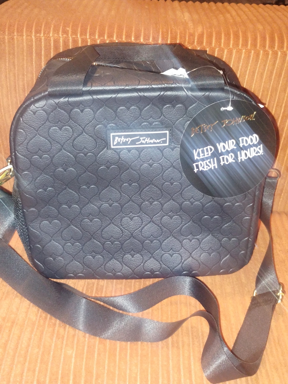 Betsey Johnson Black Quilted Heart-Pattern Insulated Lunch Bag